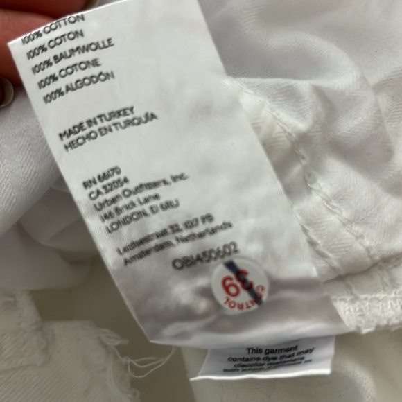 We The Free People Maggie Distressed High Low Raw Hem‎ Cutoff Shorts White Sz 28 - Picture 13 of 14